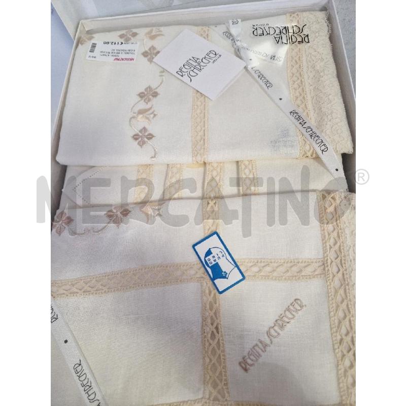 TOVAGLIA BEIGE RICAMI FIORI REGINA SCHRECKER DA 12  | Mercatino dell'Usato Bisceglie 1