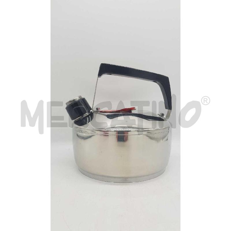 BOLLITORE FISCHIANTE AMC ACCIAIO TONDO BASSO MANICO PLASTICA NERO | Mercatino dell'Usato Putignano 1