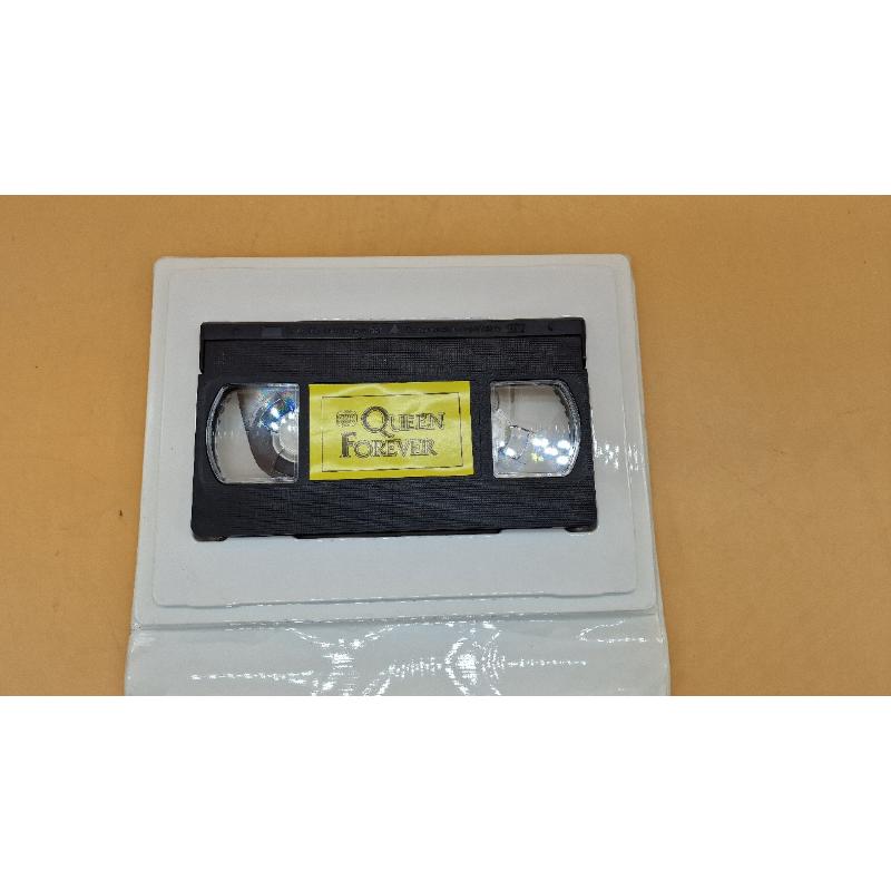 CASSETTA VHS QUEEN SUPER STARS | Mercatino dell'Usato Putignano 4