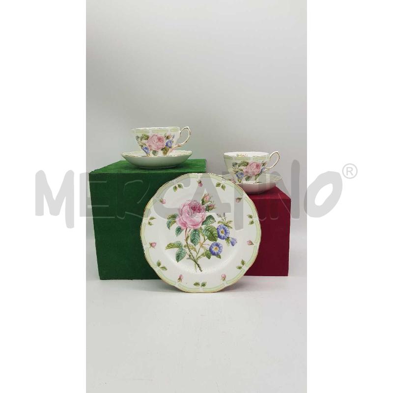 PIATTINO CON 2 TAZZE ROYAL ALBERT BOTANICAL TEAS ROSES | Mercatino dell'Usato Putignano 1