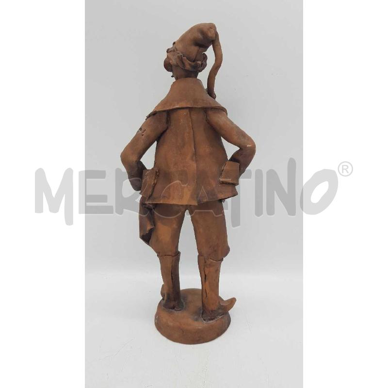STATUA IN TERRACOTTA ANZIANO CON BAFFI E CAPPELLO | Mercatino dell'Usato Putignano 3