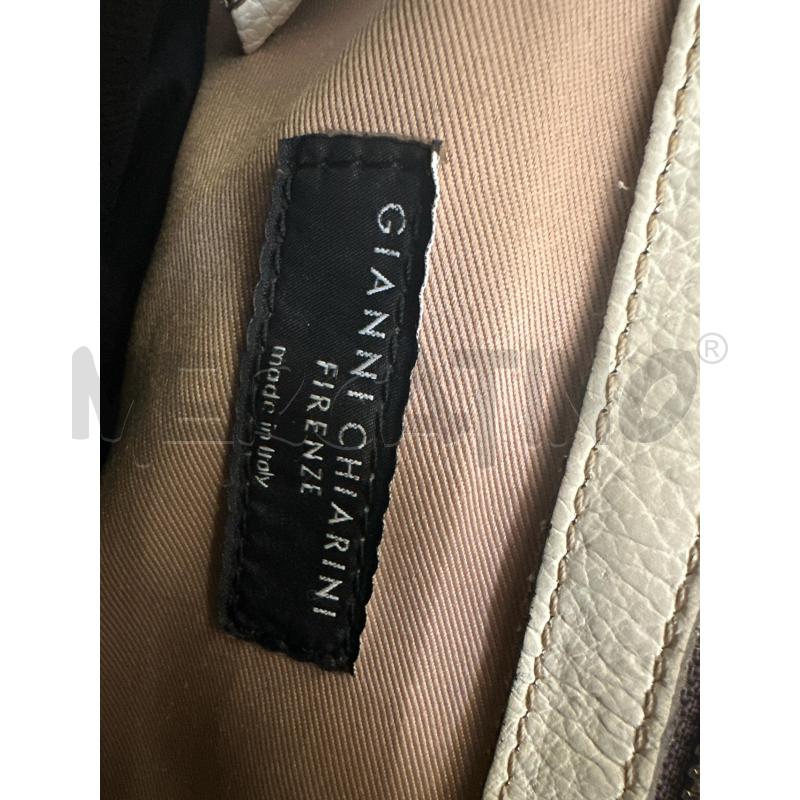 BORSA DONNA GIANNI CHIARINI BIANCO FIORI ROSSI | Mercatino dell'Usato Molfetta 4