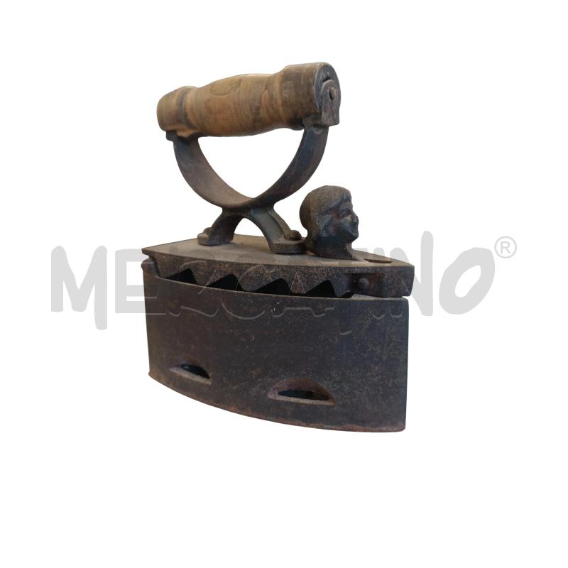 FERRO DA STIRO D'EPOCA MANCIO LEGNO CHIUSURA TESTA | Mercatino dell'Usato Molfetta 1