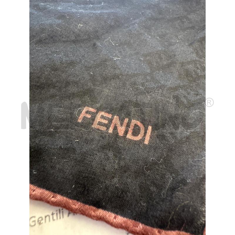 FOULARD FENDI NERO PROFILO BORDEAUX | Mercatino dell'Usato Molfetta 2