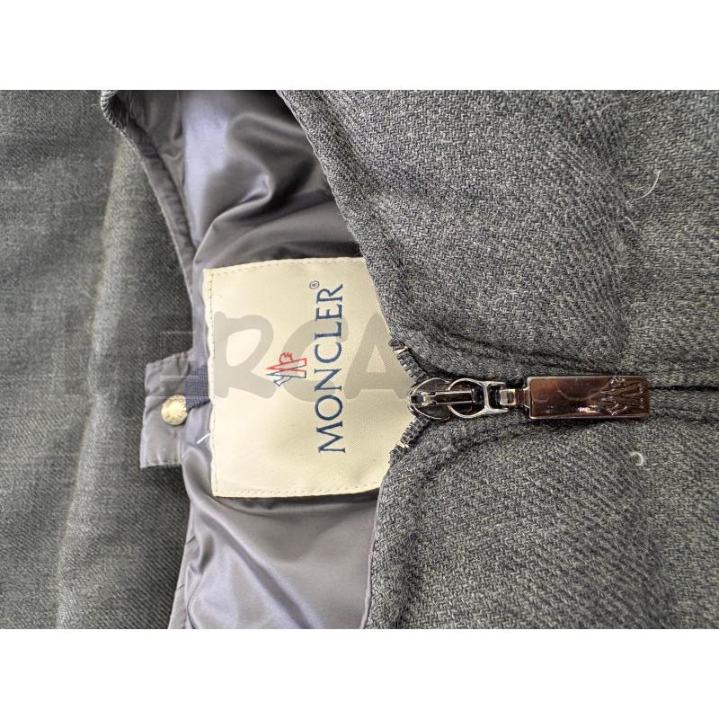 GIUBBINO DONNA MONCLER GRIGIO | Mercatino dell'Usato Molfetta 4