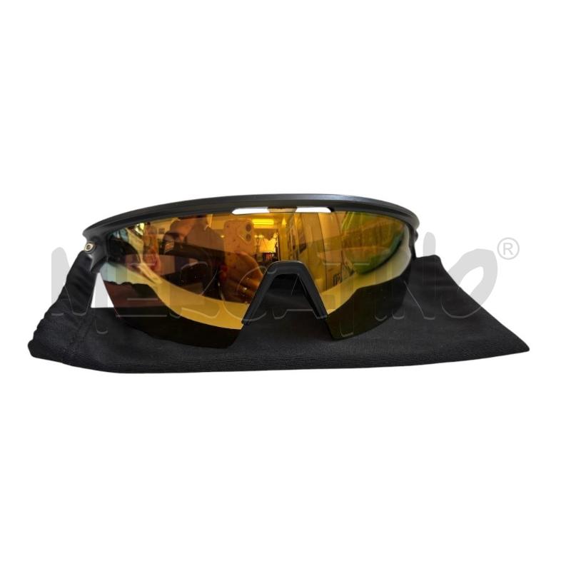 OCCHIALI UOMO SOLE OAKLEY SPHAERA LENTE GIALLO | Mercatino dell'Usato Molfetta 1