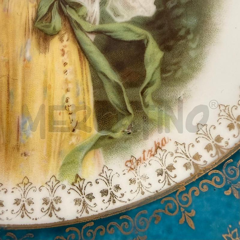 PIATTO CERAMICA D'EPOCA VICTORIA AUSTRIA DAMA CON FIORI | Mercatino dell'Usato Molfetta 4