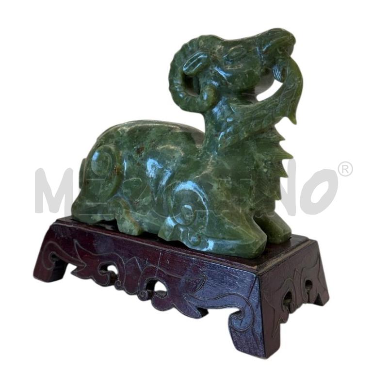 SCULTURA GIADA ARIETE SEDUTO SU BASE LEGNO | Mercatino dell'Usato Molfetta 1