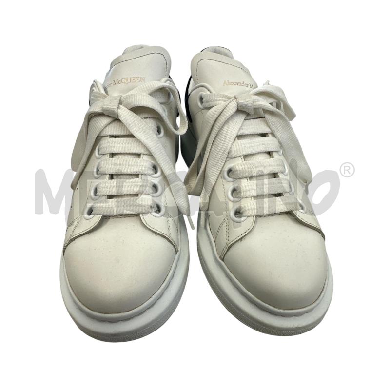 SNEAKERS OVERSIZE ALEXANDER MCQUEEN BIANCO/NERO | Mercatino dell'Usato Molfetta 2
