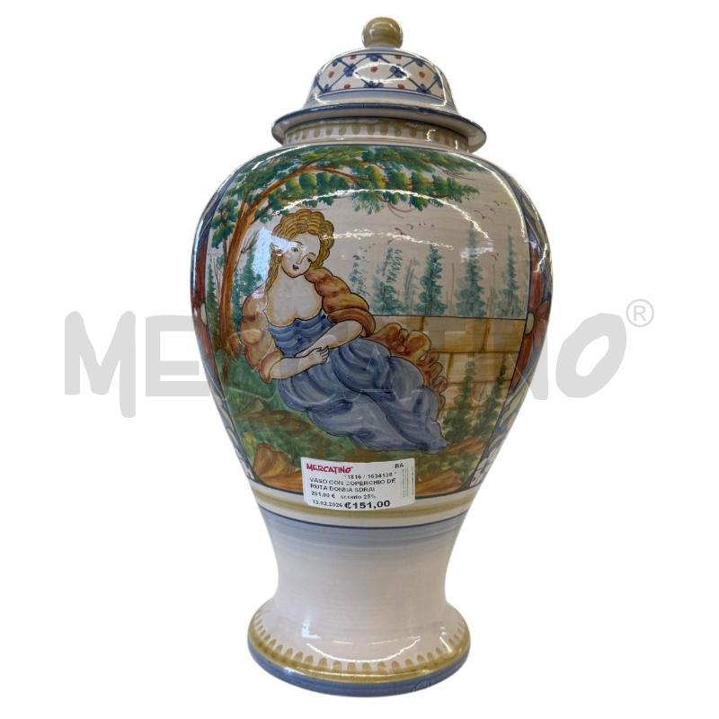 VASO CON COPERCHIO DERUTA DONNA SDRAIATA  | Mercatino dell'Usato Molfetta 1