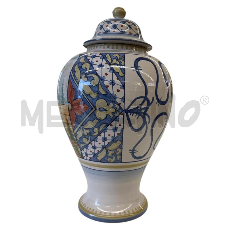 VASO CON COPERCHIO DERUTA DONNA SDRAIATA  | Mercatino dell'Usato Molfetta 2