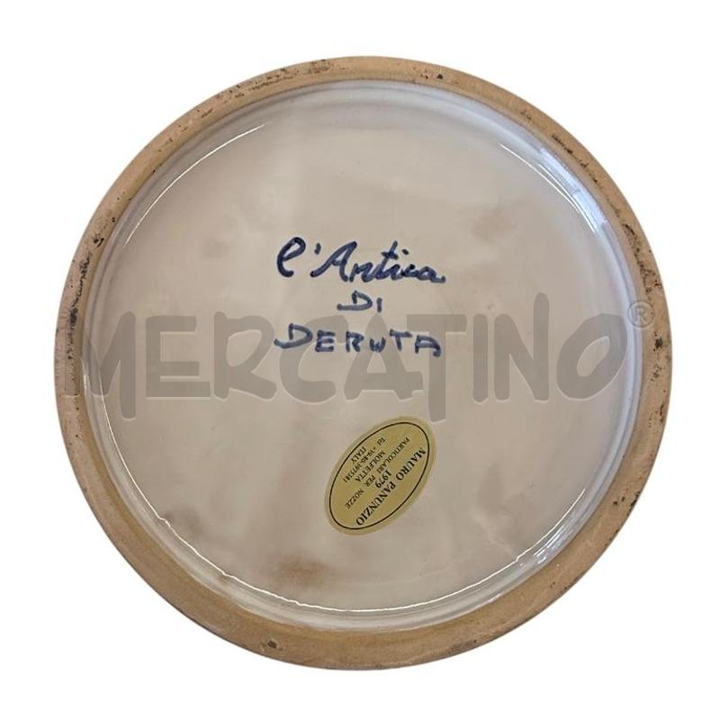 VASO CON COPERCHIO DERUTA DONNA SDRAIATA  | Mercatino dell'Usato Molfetta 5