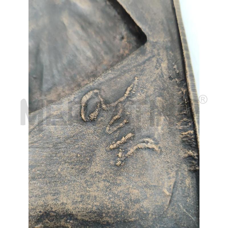 BASSORILIEVO MADONNA METALLICO  | Mercatino dell'Usato Sandigliano 3