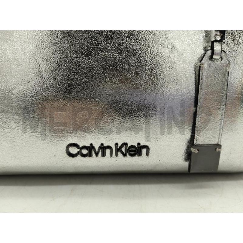 BORSA D.CALVIN KLEIN ARGENTATA LUCIDA | Mercatino dell'Usato Sandigliano 3