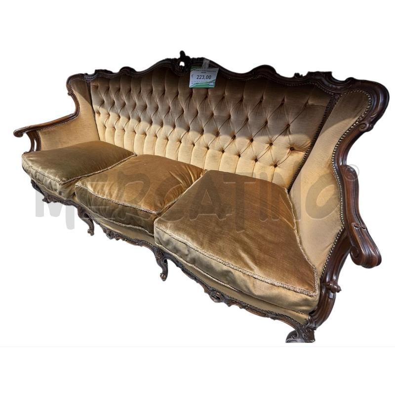 DIVANO 3 POSTI BAROCCO BEIGE | Mercatino dell'Usato Sandigliano 1