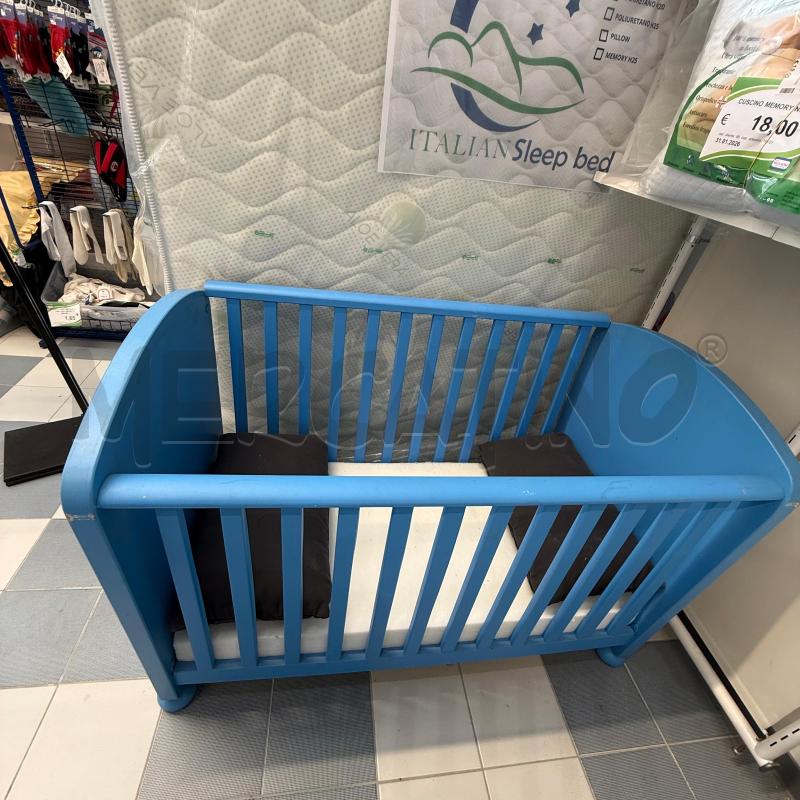 LETTINO BAMBINO BLU LEGNO + CUSCINI NERI | Mercatino dell'Usato Sandigliano 3