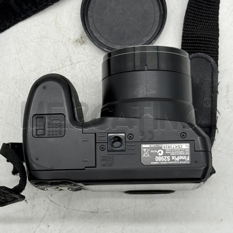 MACCHINA FOTOGRAFICA FUJIFILM FINEPIX S | Mercatino dell'Usato Sandigliano 4