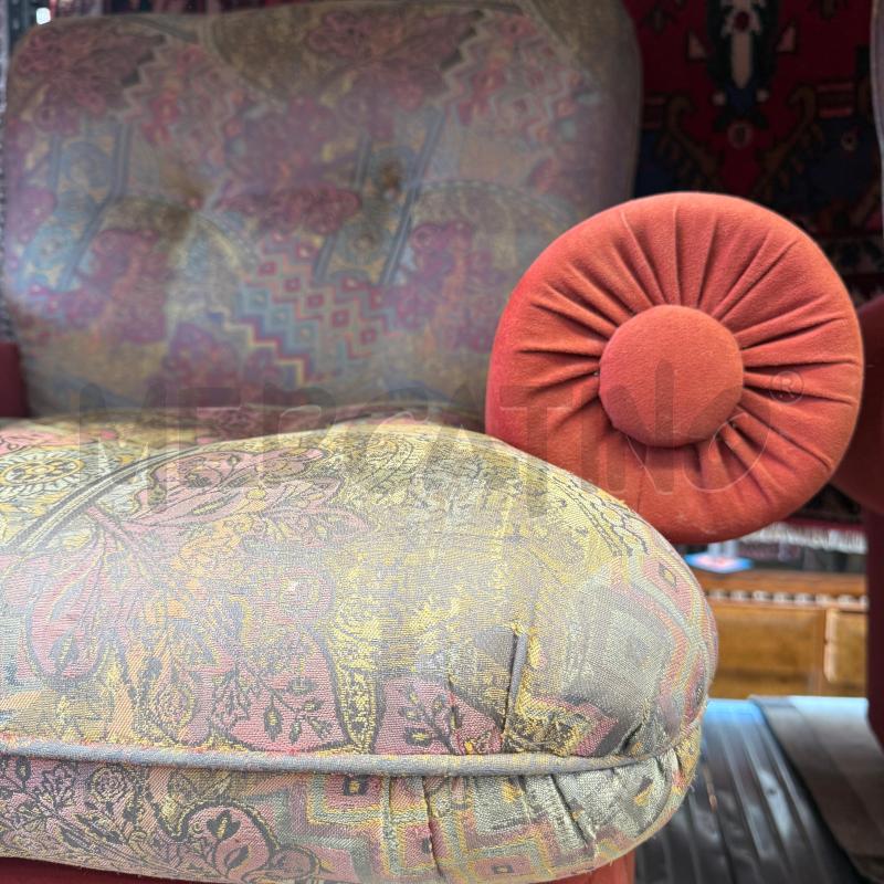 POLTRONA ROSSA FLOREALE  | Mercatino dell'Usato Sandigliano 3