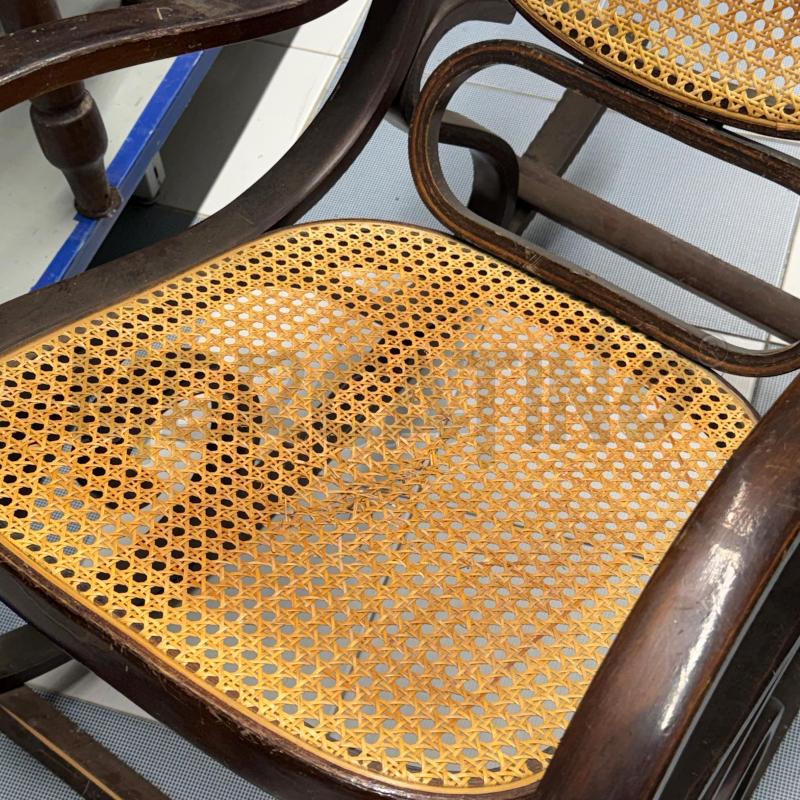 SEDIA A DONDOLO STILE THONET DA RIV SEDUTA | Mercatino dell'Usato Sandigliano 5