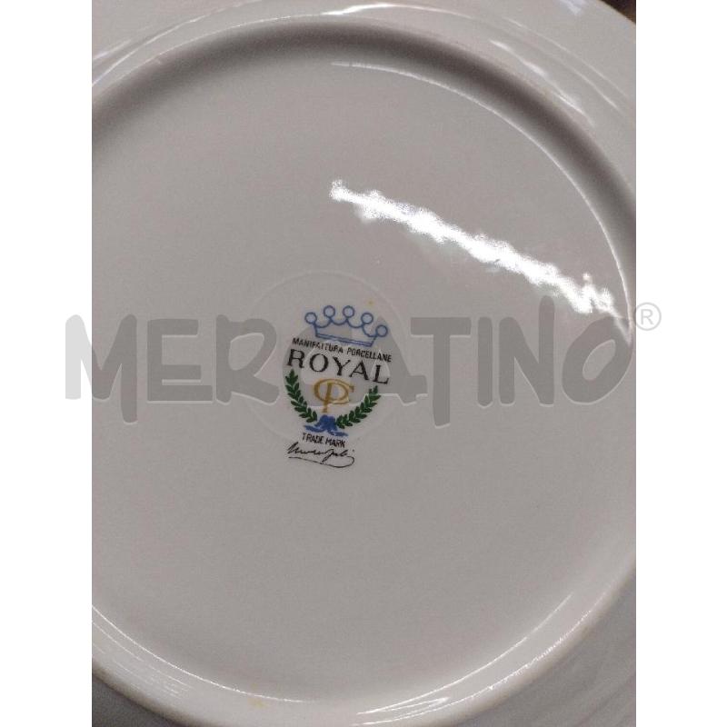 SERVIZIO PIATTI 66 PZ ROYAL FIORI AZZ | Mercatino dell'Usato Sandigliano 2