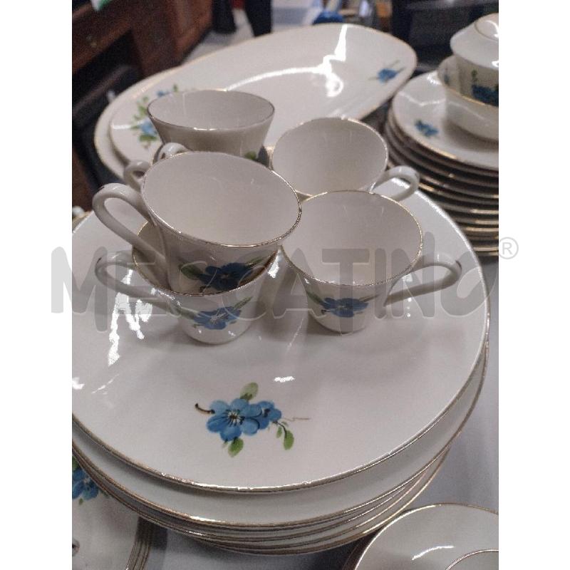 SERVIZIO PIATTI 66 PZ ROYAL FIORI AZZ | Mercatino dell'Usato Sandigliano 3