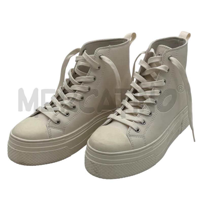 SNEAKERS D.37 ARMANI EXCHANGE BIANCHE | Mercatino dell'Usato Sandigliano 1