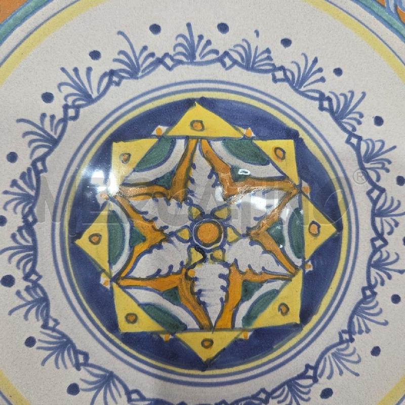 ALZATA TERRACOTTA BORDO ARANCIONE DISEGNO | Mercatino dell'Usato Benevento 5