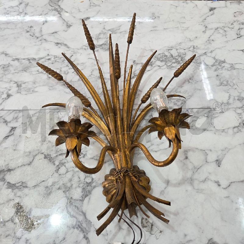 APPLIQUE FERRO BATTUTO DORATO DUE LUCI GRANO | Mercatino dell'Usato Benevento 1