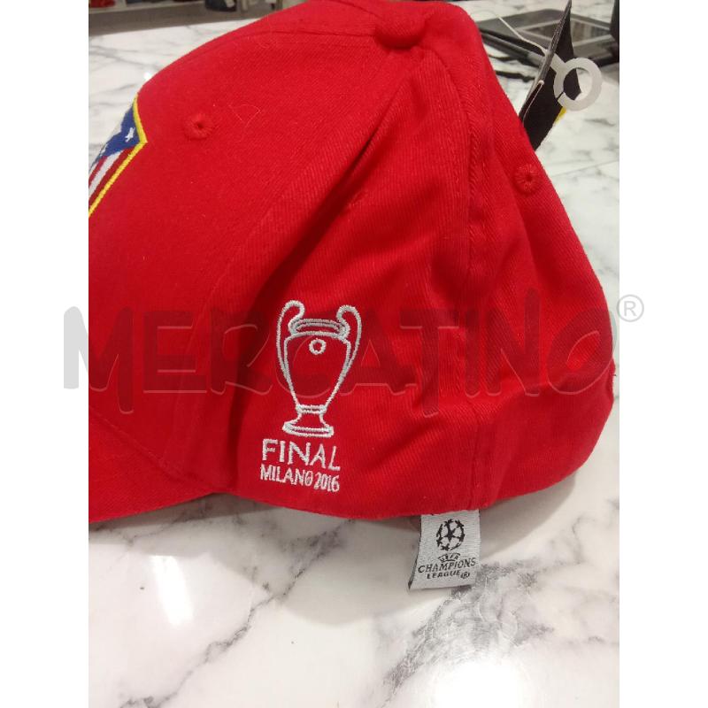 BERRETTO UOMO ROSSO CHAMPIONS LEAGUE UEFA FINAL MILANO 2016 | Mercatino dell'Usato Benevento 2