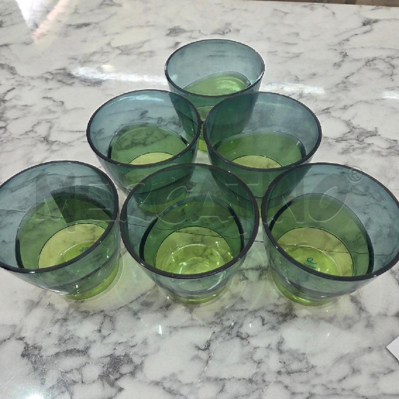 BICCHIERI PZ. PLASTICA TUPPERWARE VERDI GRUPPO | Mercatino dell'Usato Benevento 1