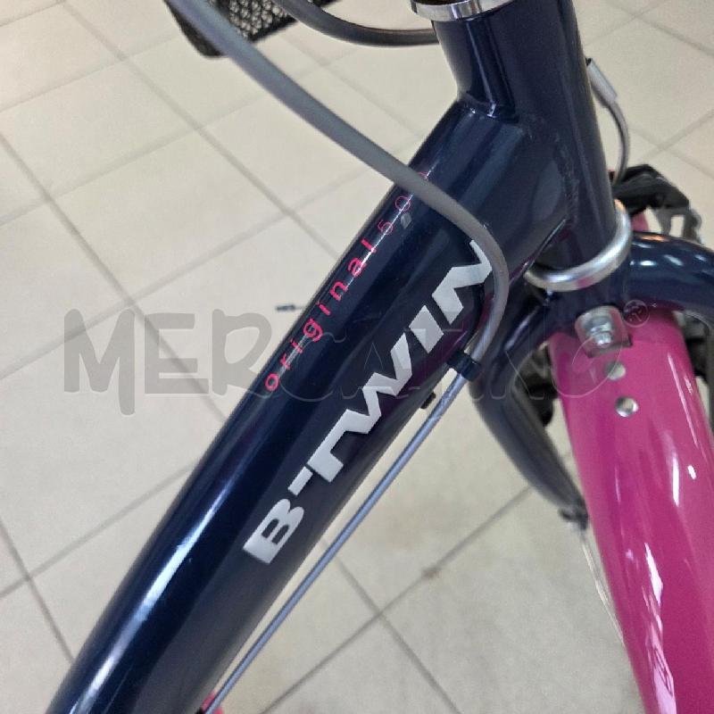 BICICLETTA RAGAZZA BLU FUCSIA BITWIN MISURA 24 CON CESTINO | Mercatino dell'Usato Benevento 4