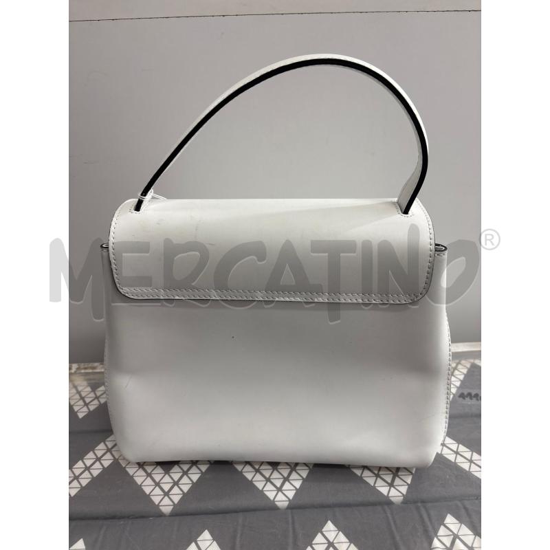 BORSA DONNA BIANCA A MANO PULICATI CHIUSURA CLIP | Mercatino dell'Usato Benevento 3