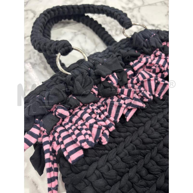 BORSA DONNA FATTA A MANO NERA INS ROSA | Mercatino dell'Usato Benevento 2