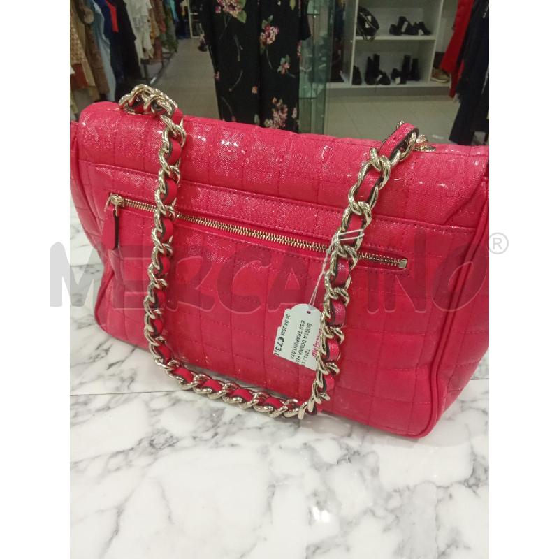 BORSA DONNA FUCSIA GUESS TRAPUNTATA  | Mercatino dell'Usato Benevento 3