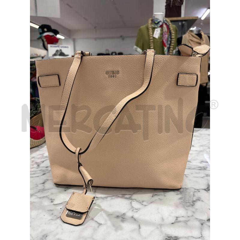 BORSA DONNA GUESS ROSA CON MACCHIOLINE | Mercatino dell'Usato Benevento 1