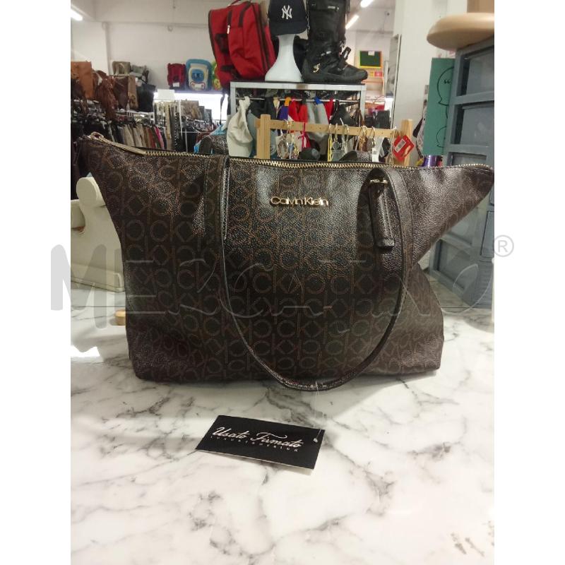 BORSA DONNA MARRONE LOGATA CALVIN KLEIN | Mercatino dell'Usato Benevento 1