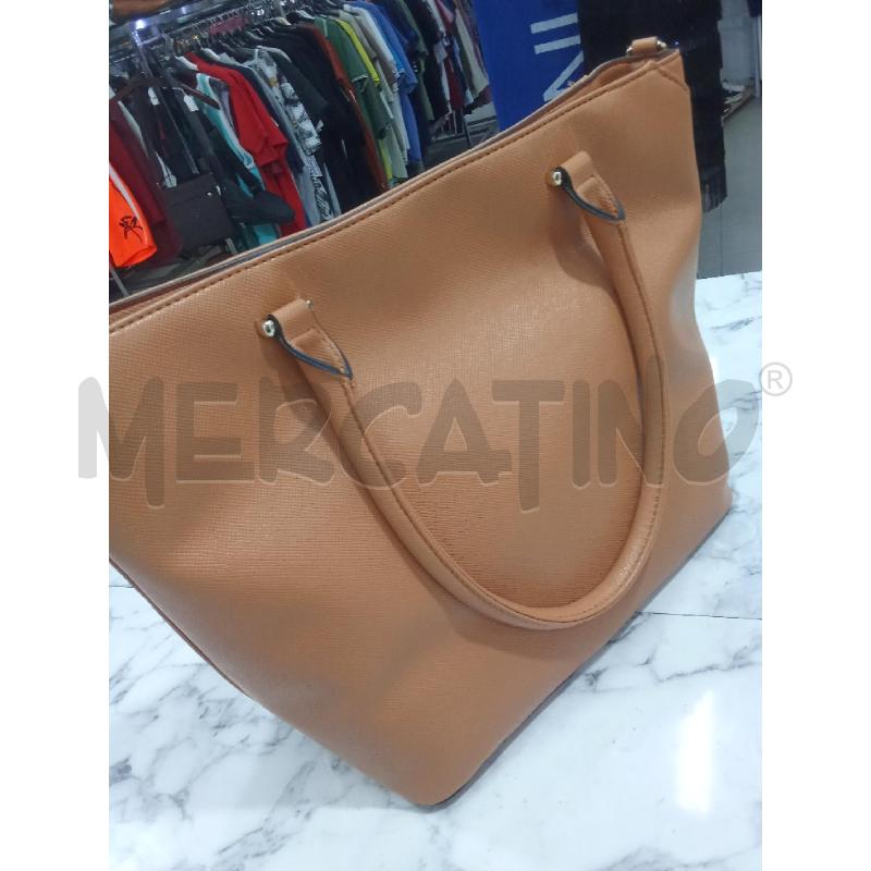 BORSA DONNA MARRONE SHOPPING GUESS | Mercatino dell'Usato Benevento 3