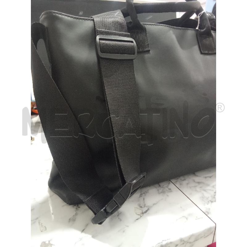 BORSA DONNA NERA DA PASSEGGINO BE COOL MMA BAG | Mercatino dell'Usato Benevento 2