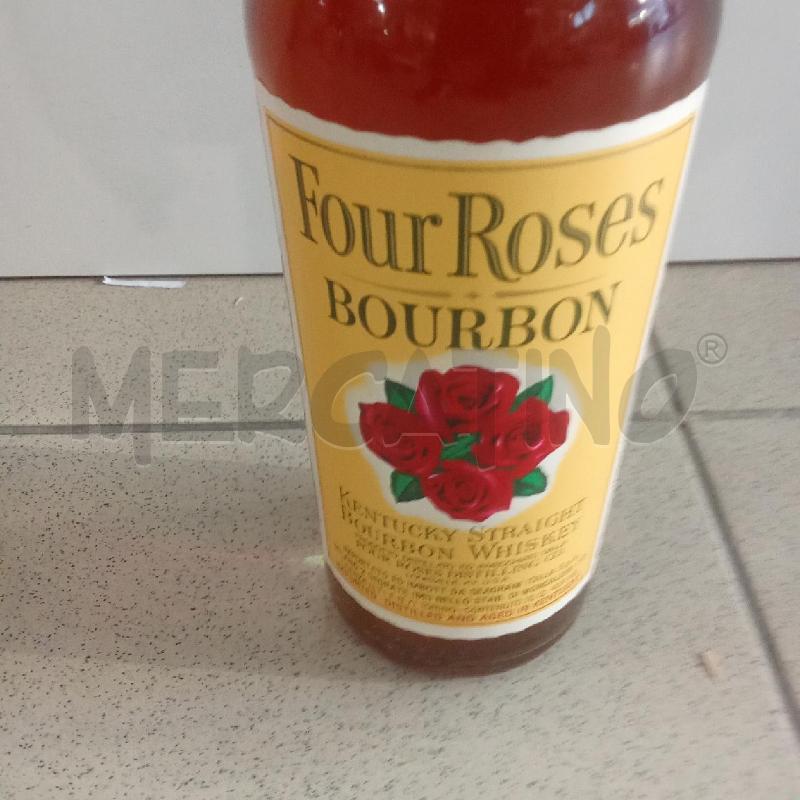 BOTTIGLIA FOUR ROSES BOURBON | Mercatino dell'Usato Benevento 3