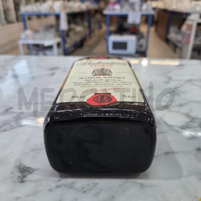 BOTTIGLIA LIQUORE BALLANTINES FINEST | Mercatino dell'Usato Benevento 3