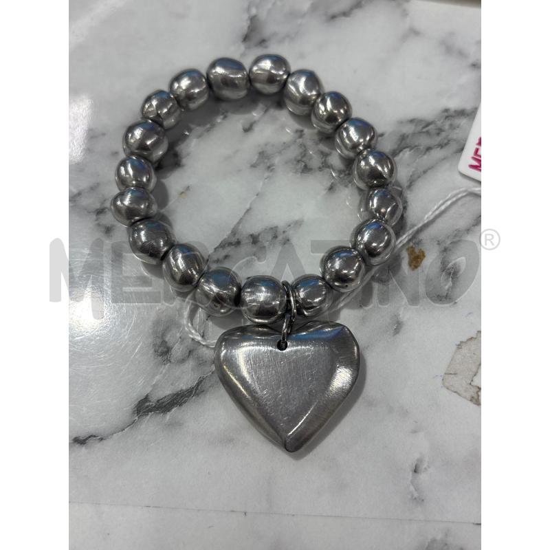 BRACCIALE GRIGIO ELASTICO CON CUORE VESTO PAZZO | Mercatino dell'Usato Benevento 2