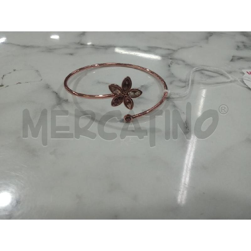 BRACCIALE RIGIDO ROSA GOLD CON FIORE STRASS | Mercatino dell'Usato Benevento 1