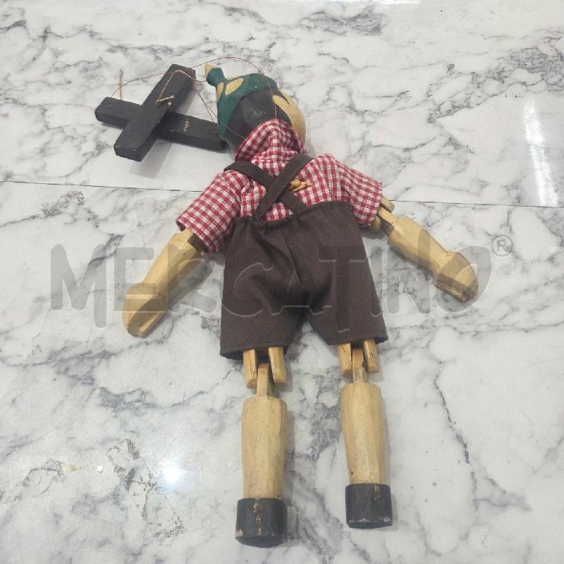 BURATTINO LEGNO PINOCCHIO CAPPELLINO VERDE POIS | Mercatino dell'Usato Benevento 3
