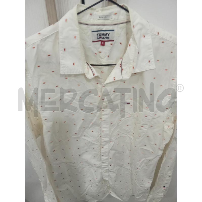 CAMICIA UOMO BIANCA INSERTI ROSSI TOMMY JEANS SLIM FIT | Mercatino dell'Usato Benevento 2