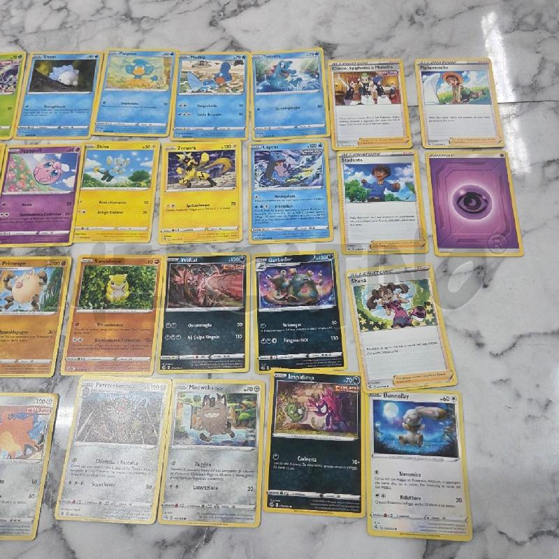 CARTE DA GIOCO POKEMON COLPO FUSIONE | Mercatino dell'Usato Benevento 4