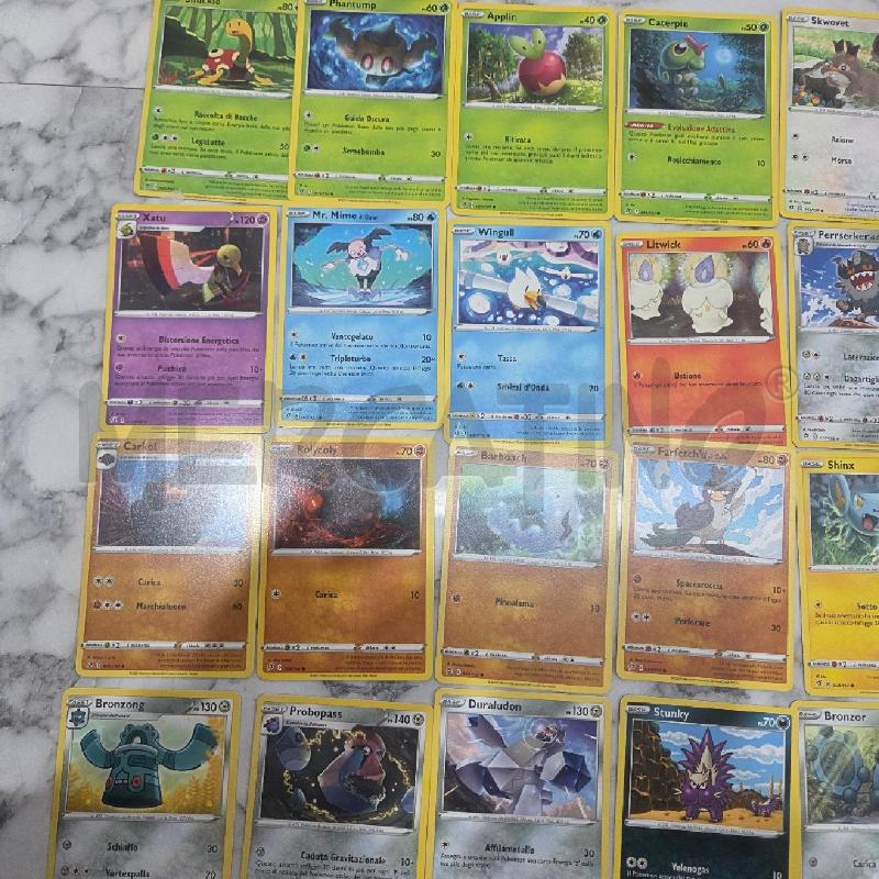 CARTE DA GIOCO POKEMON FRAGORE RIBELLE | Mercatino dell'Usato Benevento 2