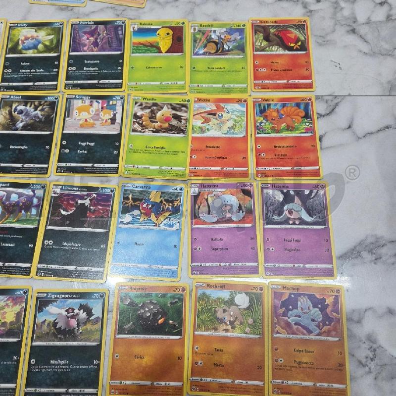 CARTE DA GIOCO POKEMON FUTURI CAMPIONI | Mercatino dell'Usato Benevento 3