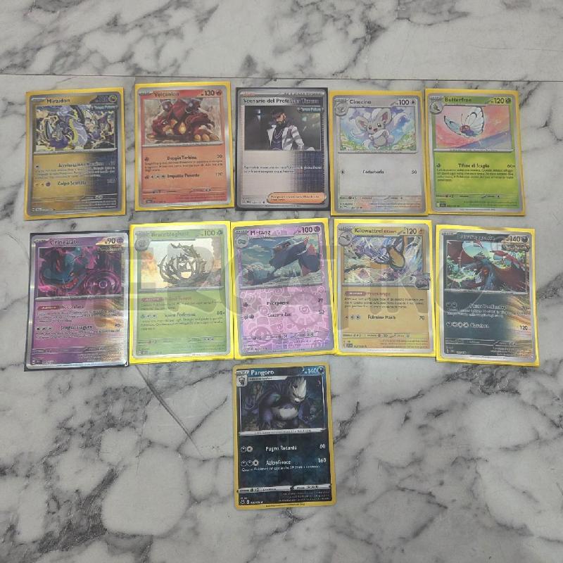CARTE DA GIOCO POKEMON GRUPPO | Mercatino dell'Usato Benevento 1