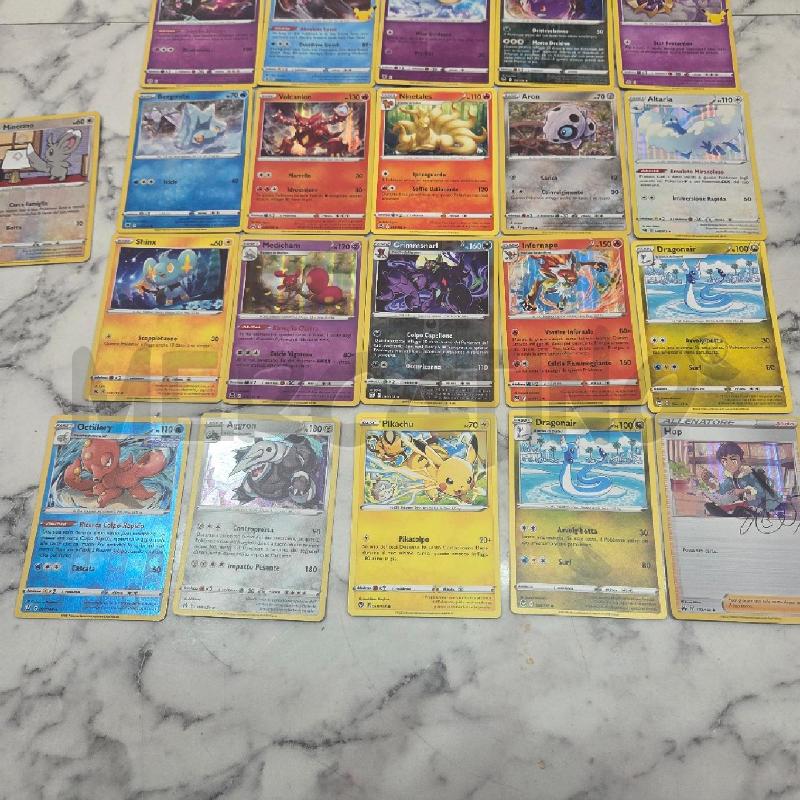 CARTE DA GIOCO POKEMON GRUPPO | Mercatino dell'Usato Benevento 3