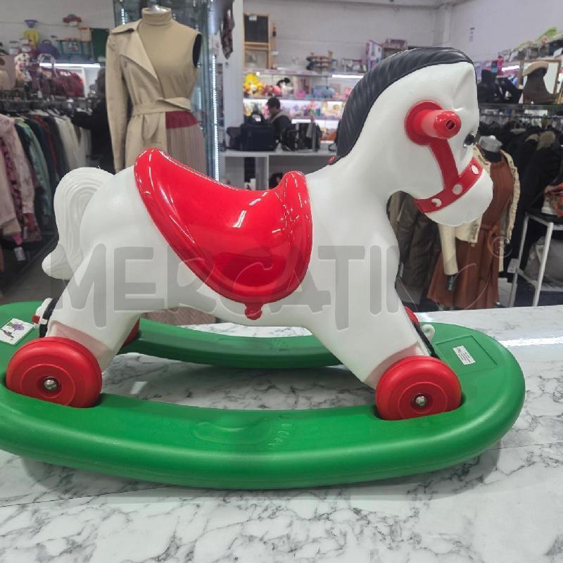 CAVALLO A DONDOLO BIANCO BASE VERDE POILSAN | Mercatino dell'Usato Benevento 3